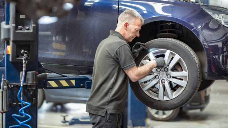 Tire and wheel tuning in garage