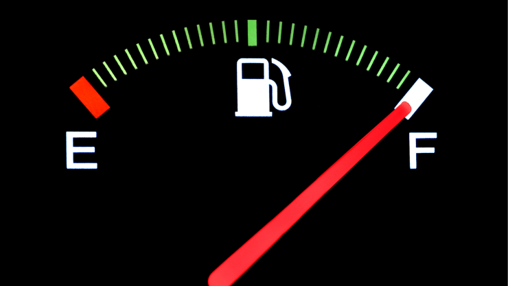 Seasonal fuel efficiency tips for full tank